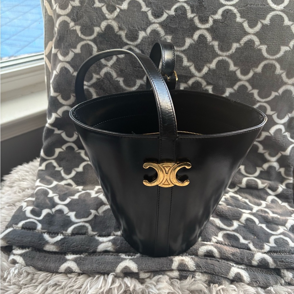 Celine Bucket Triomphe - Picture 14 of 16